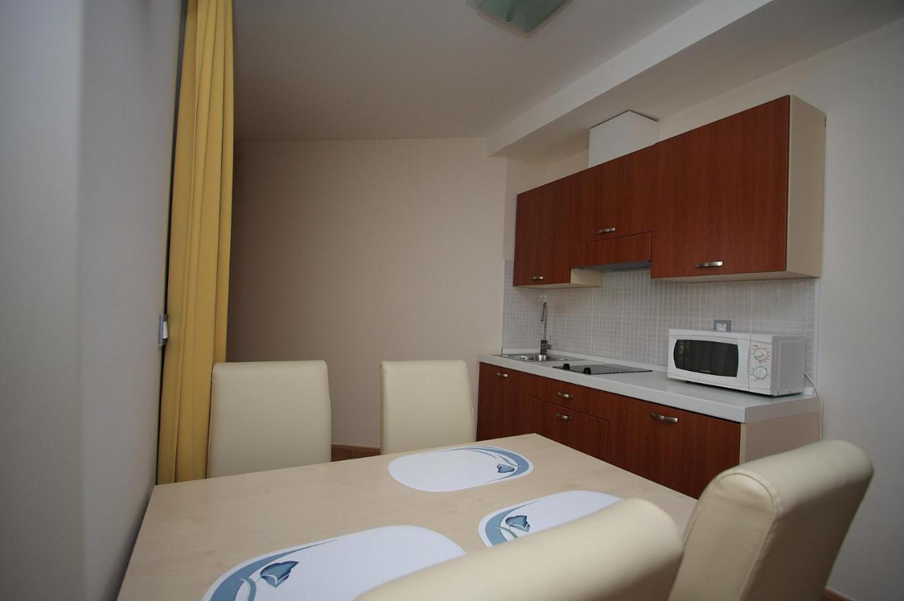 Aparthotel Natalia Podgora Extérieur photo